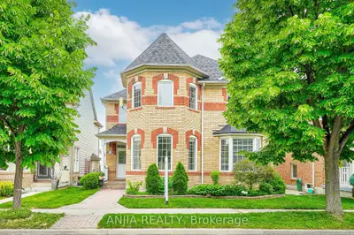 14 Rocking Horse Street, Markham, On L6b 1l7