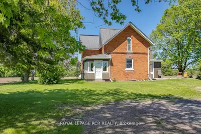 Farm in Georgina