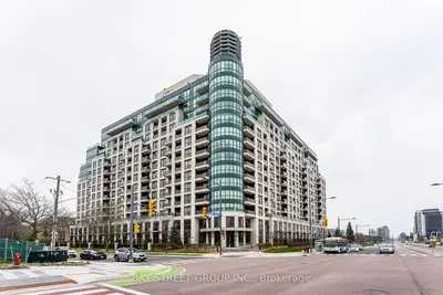 18 Harding Boulevard 820, Richmond Hill, On L4c 0t3