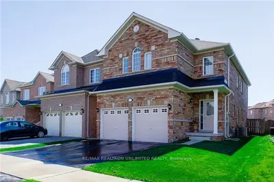 15 Dragonfly Avenue, Richmond Hill, On L4s 2v2