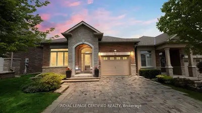 15 Hillcrest Drive, New Tecumseth, On L9r 0n4