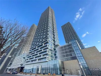 898 Portage Parkway 3207, Vaughan, On L4k 0j7