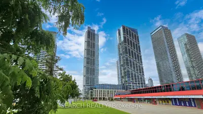7890 Jane Street 1611, Vaughan, On L4k 0k9