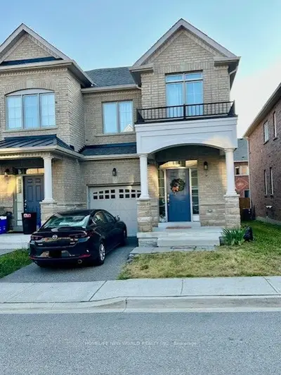 9 Twinflower Lane, Richmond Hill, On L4e 1e7