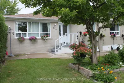 216 Alverna Road Lower B, Richmond Hill, On L4c 3m7
