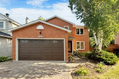 154 Kersey Crescent, Richmond Hill, On L4c 8x8