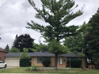 387 Sugar Maple Lane, Richmond Hill, On L4c 4c3