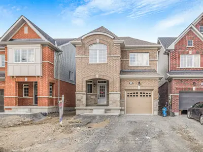118 Cliff Thompson Court, Georgina, On L0e 1r0