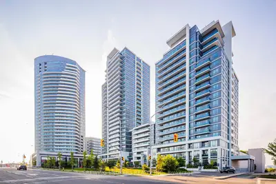 Condo Apartment in Markham
