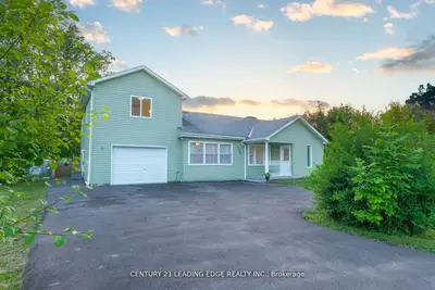 27182 Civic Centre Road Upper, Georgina, On L4p 3e9
