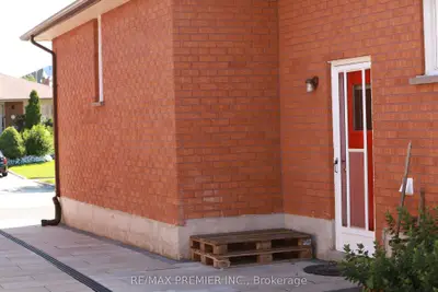 Detached in Vaughan