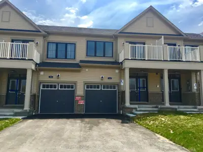 73 Alvin Pegg Drive, East Gwillimbury, On L9n 0r6
