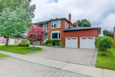 Detached in Markham