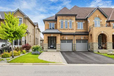31 Paper Mills Crescent, Richmond Hill, On L4e 0v5