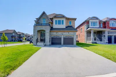 79 Robb Thompson Road, East Gwillimbury, On L0g 1m0