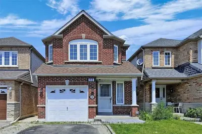 588 Mcbean Ave Avenue N, Newmarket, On L3x 2l5