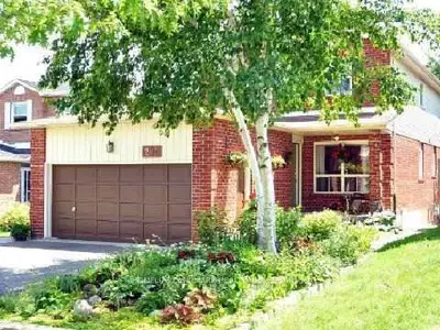 200 Forsyth Road, Newmarket, On L3y 7y1