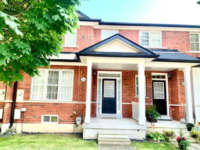 151 Selkirk Drive, Richmond Hill, On L4b 4h9