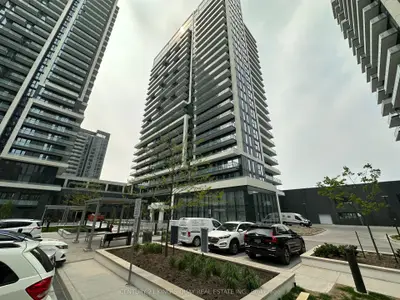 95 Oneida Crescent 1611, Richmond Hill, On L4b 0h5