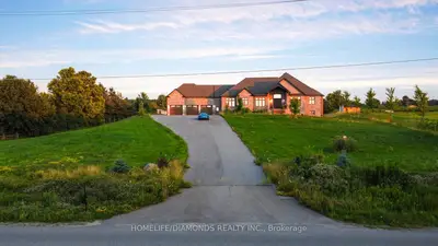 Detached in New Tecumseth
