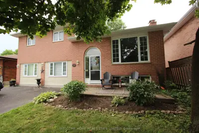 Detached in New Tecumseth