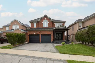 59 Delphinium Avenue, Richmond Hill, On L4e 4n5