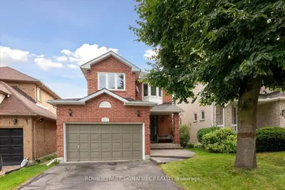 Detached in Newmarket