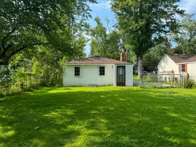 1119 Poplar Drive, Innisfil, On L0l 1r0
