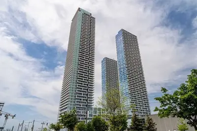 950 Portage Parkway 2709, Vaughan, On L4k 0j7