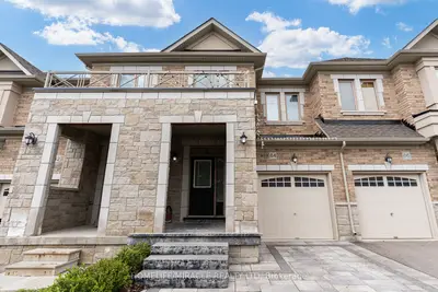 64 Fortis Crescent, Bradford West Gwillimbury, On L3z 0w2