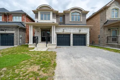 51 Frederick Taylor Way, East Gwillimbury, On L0g 1m0