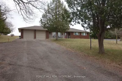 19651 Centre Street, East Gwillimbury, On L0g 1m0