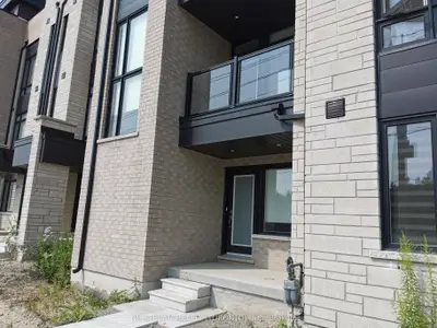 19 Credit Lane, Richmond Hill, On L4e 1g9