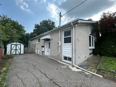 352 Taylor Mills Drive N Main, Richmond Hill, On L4c 2t9