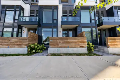 3 Rosewater St Street W Th118w, Richmond Hill, On L4c 5t6
