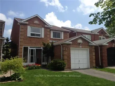 Detached in Vaughan
