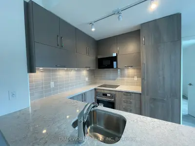 Condo Apartment in Markham