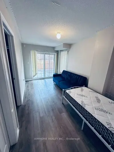 97 Allegranza Avenue Main, Vaughan, On L4h 4s3