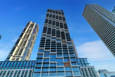 1000 Portage Parkway 1209, Vaughan, On L4k 0j3