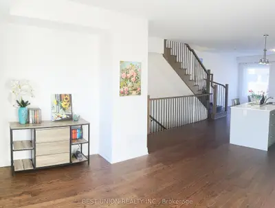 17 Persica Street Upper, Richmond Hill, On L4e 2t3