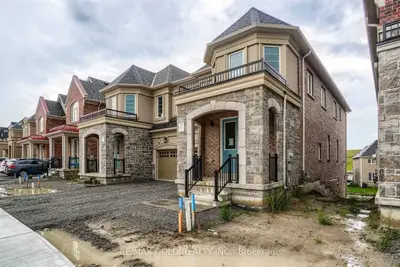 26 Richard Boyd Drive, East Gwillimbury, On L9n 0s6