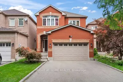 Detached in Vaughan