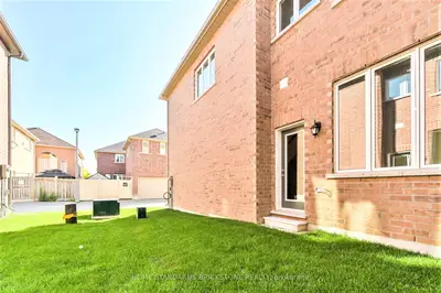 Detached in Markham