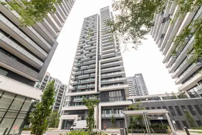 105 Oneida Crescent E Ph 4, Richmond Hill, On L4b 0h6