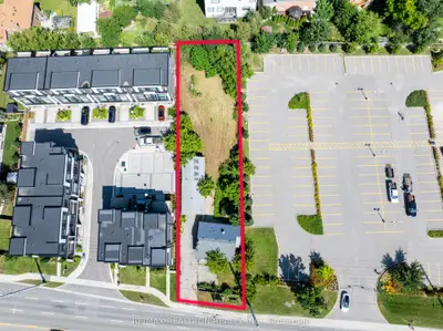 Detached in Richmond Hill