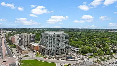 185 Deerfield Road 507, Newmarket, On L3y 0g7