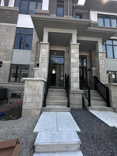 21 Kahshe Lane, Richmond Hill, On L4s 1n4