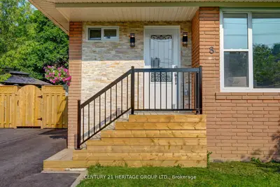 Semi-Detached in Newmarket