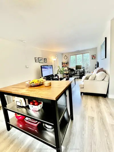 Detached in Newmarket
