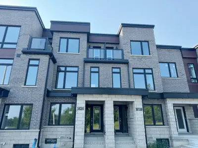 Att/Row/Townhouse in Markham